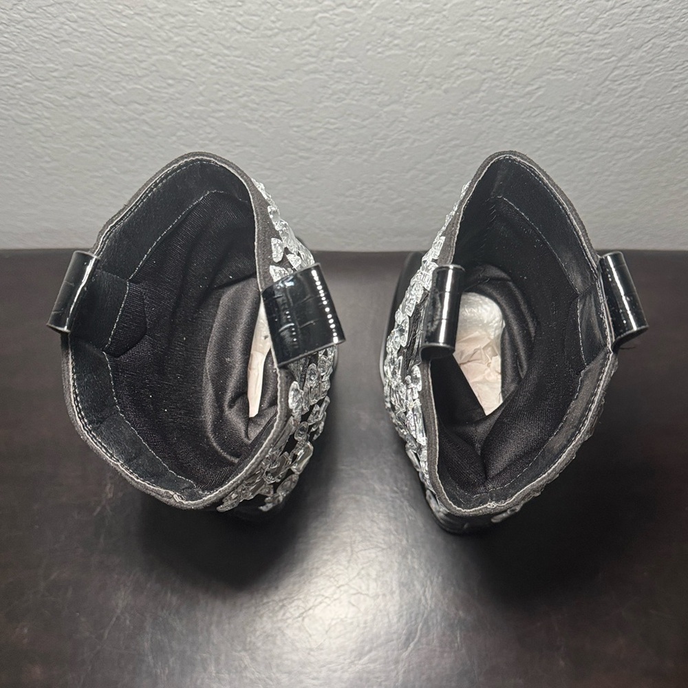 Lauren Lorraine Black and Silver Heeled Cowboy Boots - Picture 8 of 9